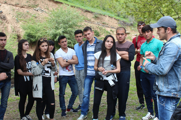 Описание: C:\Users\Admin\Desktop\Фото ГОРЫ ЗОВУТ\Варзоб\Canon 650D\IMG_0161.JPG